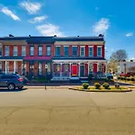 1 Mi To Dtwn Hot Tub Haven In Richmond!