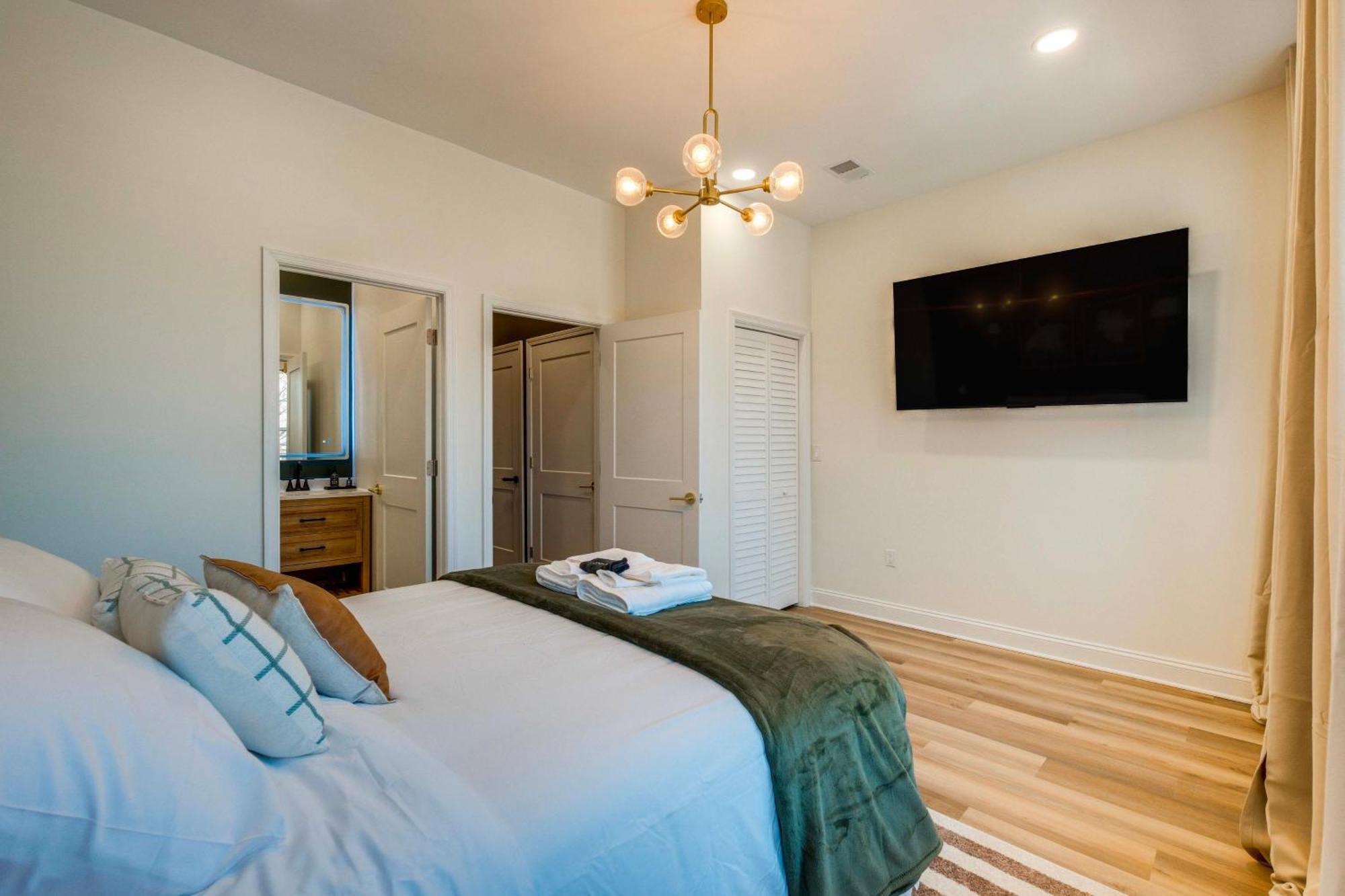 1 Mi To Dtwn Hot Tub Haven In Richmond! * Richmond